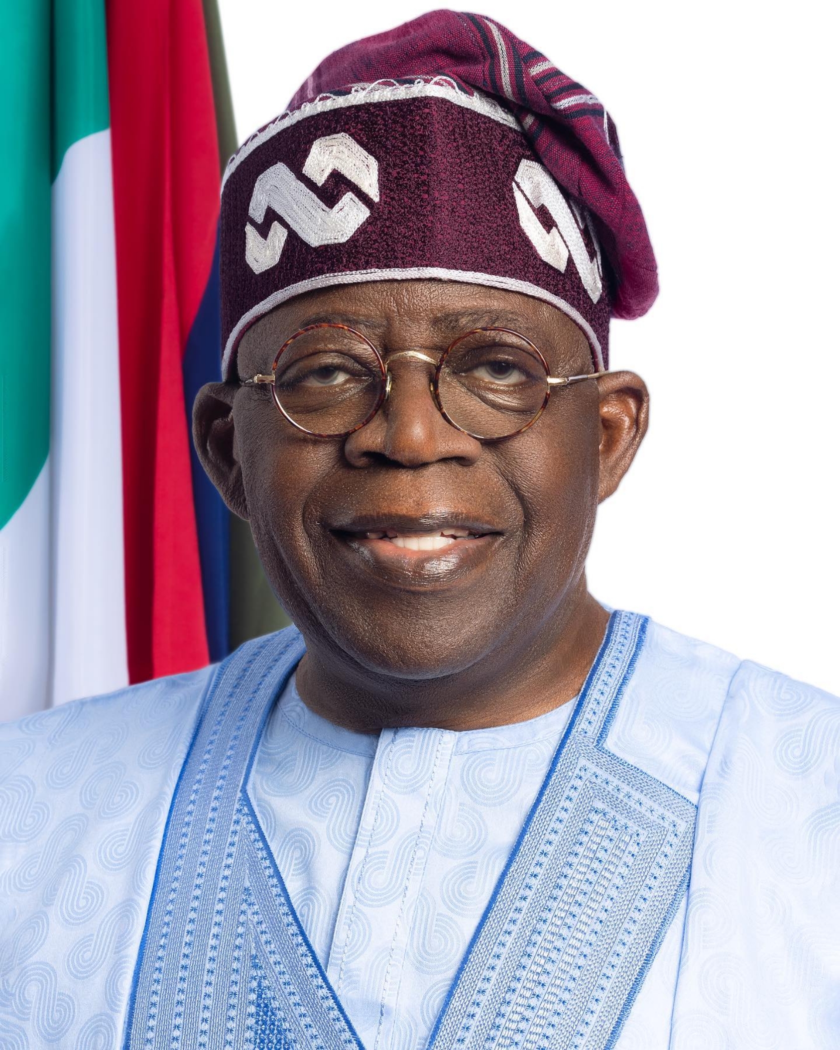 isten To Nigeria's Old National Anthem Full Lyrics "Nigeria We Hail" As Tinubu Drops 'Arise O Compatriots' Some Nigerians have expressed outrage afte